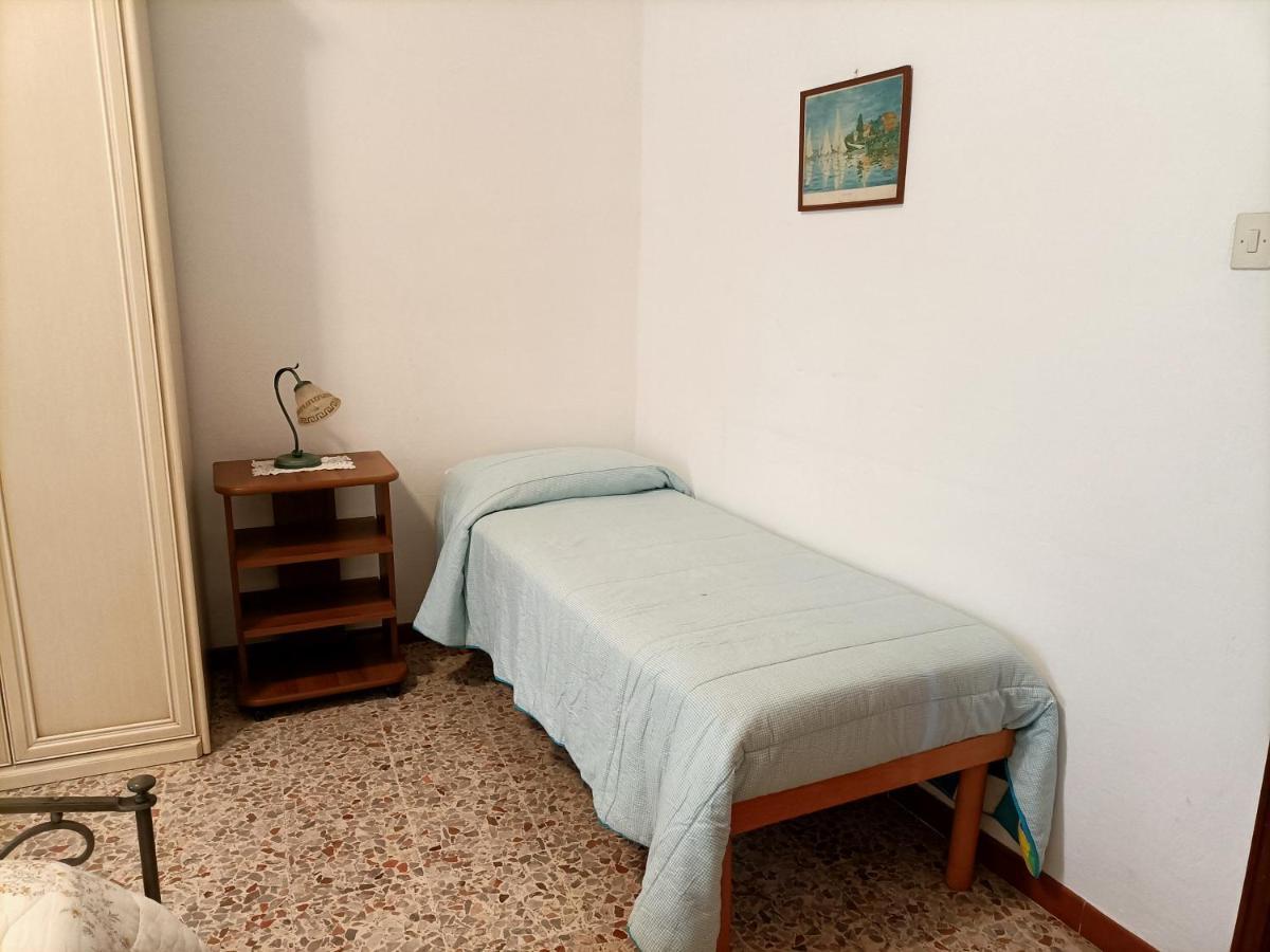 דירות ליבורנו Antica Casa Ceccardi מראה חיצוני תמונה